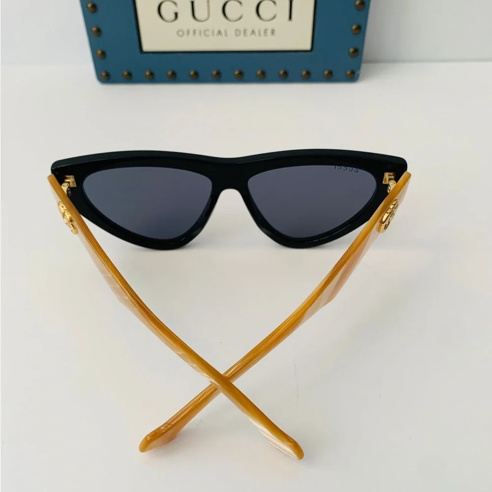 💯 - Authentic New Gucci Blue Cat Eye Ladies Sunglasses GG1333S 004